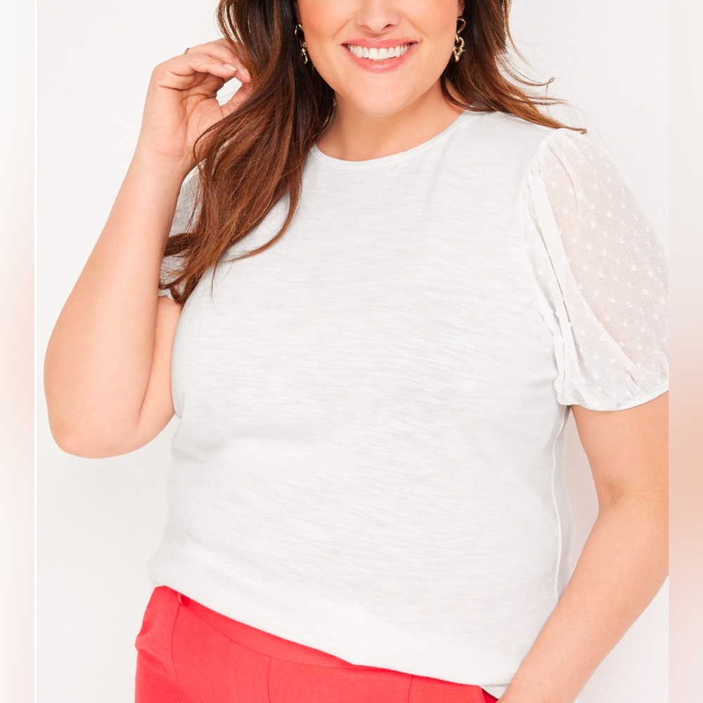 White bubbly sleeved t-shirt